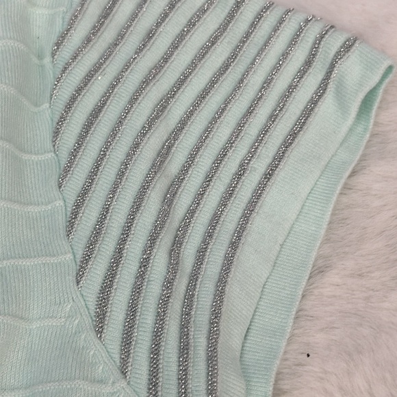 Alex Marie Short Sleeve Blouse Seafoam Green silver threading on sleeves size XL - Picture 11 of 12
